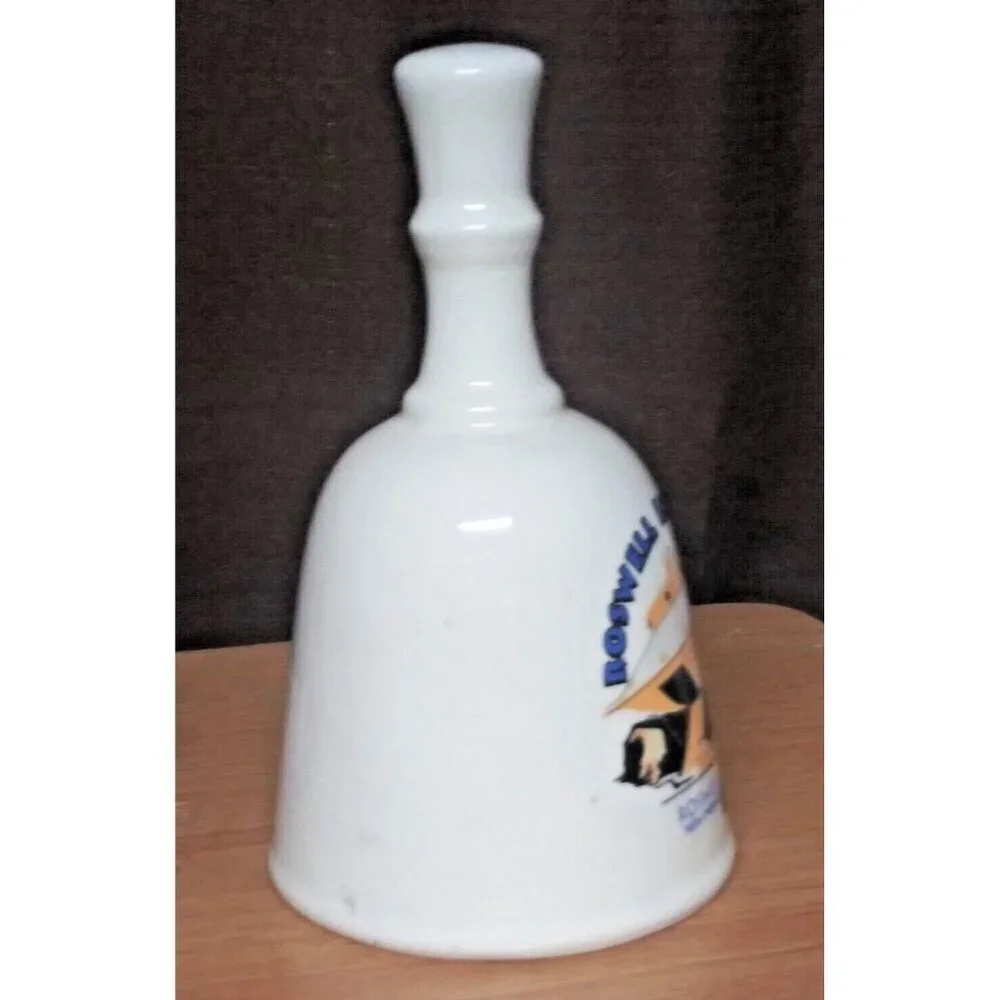 1947 Roswell UFO Incident souvenir Dinner bell ceramic spaceship alien graphic